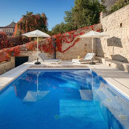 Beautiful Villa Artemida